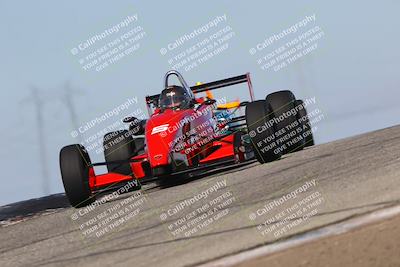 media/Oct-26-2025-CalClub SCCA (Sun) [[8ce1e69566]]/Group 3/Grapevine/